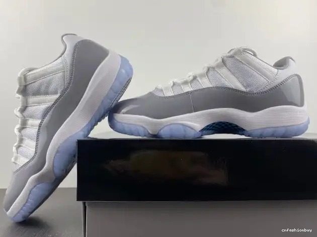 Air Grey Cement Low AV2187-140 Jordan 11 0610